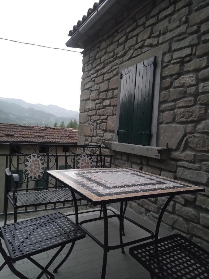 Agriturismo Il Regno Del Marrone Castel del Rio Bagian luar foto